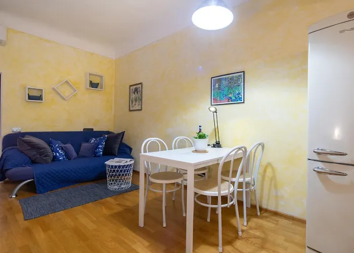 Santa Reparata Flat By Mmega