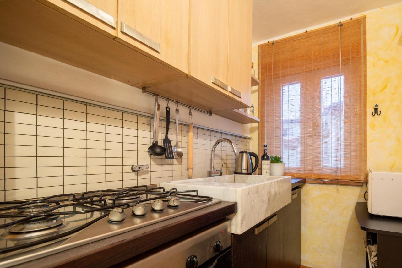Santa Reparata Flat By Mmega Florencia